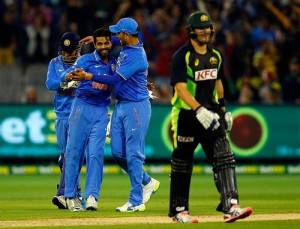 India beat Australia in 2nd T20 to win series by 2-0.