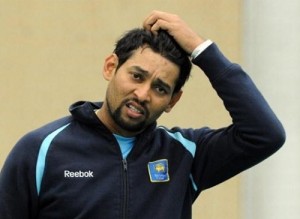 Dickwella replace Dilshan for 1st T20 vs India.