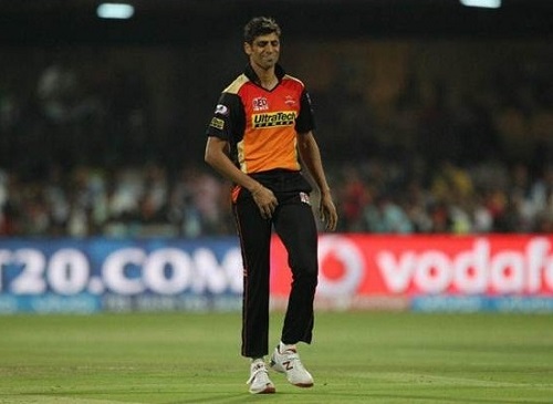 SRH bowler Ashish Nehra out from rest IPL 9 matches