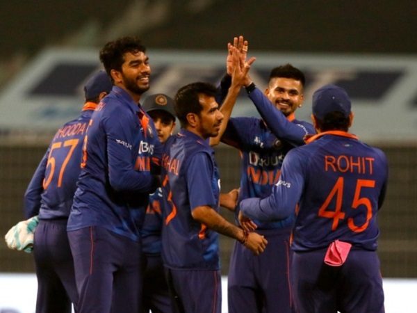 India beat West Indies by 17 runs in 3rd T20 to win series