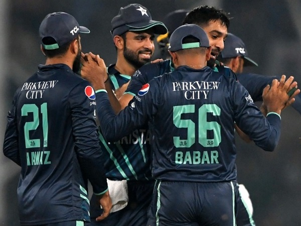 Pakistan beat England by 6 runs in 5th T20 2022