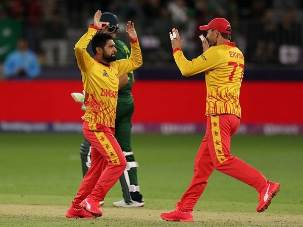 Zimbabwe beat Pakistan by one run in T20 world cup 2022