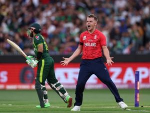 England beat Pakistan to win T20 world cup 2022